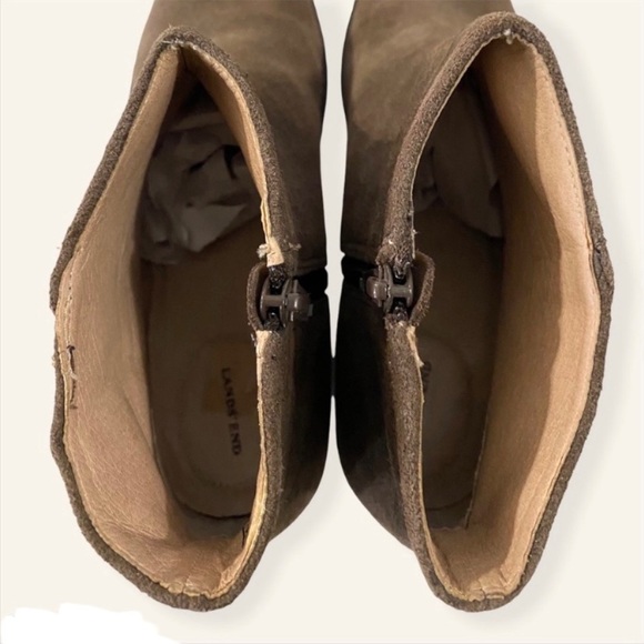 Lands End Chelsea Ankle Boots Sz 7.5 Brown Suede - Picture 15 of 15